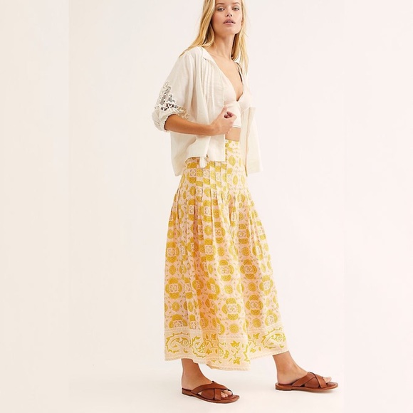 🌟 FREE PEOPLE RUN RIVER WIDE LEG PANTS 🌟 - Picture 2 of 13